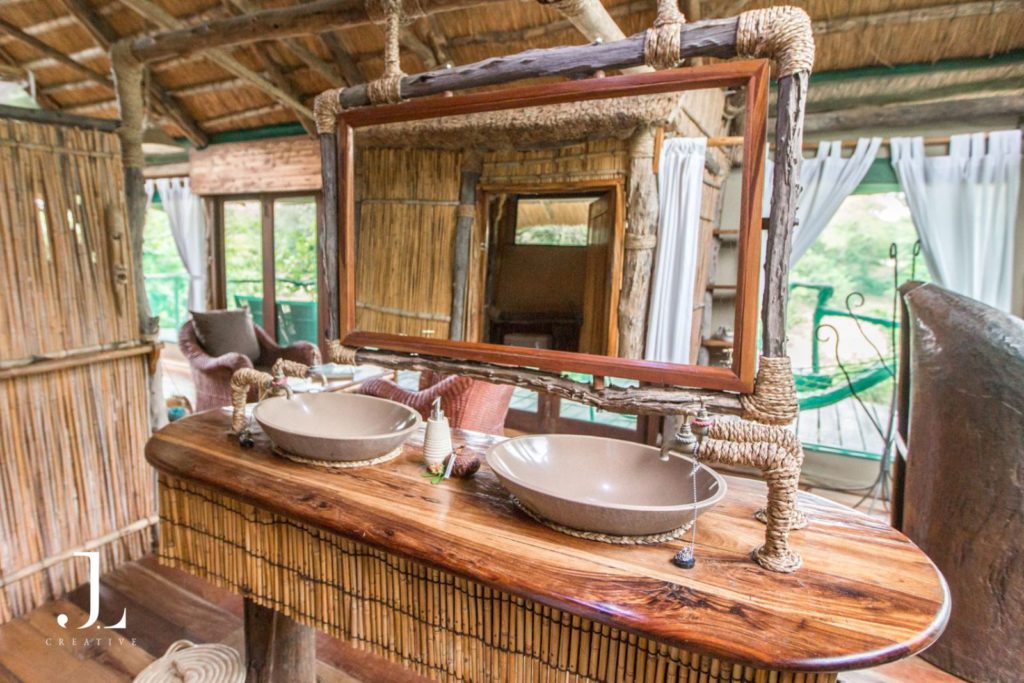 luxury safari lodge photography Africa