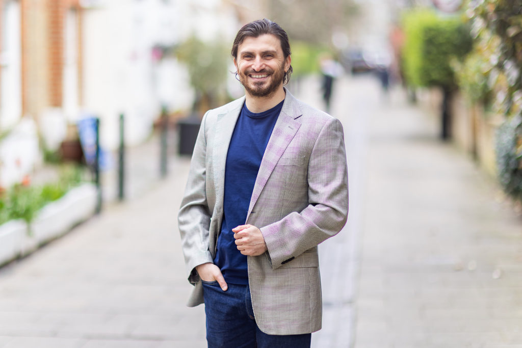 what to wear for professional headshots