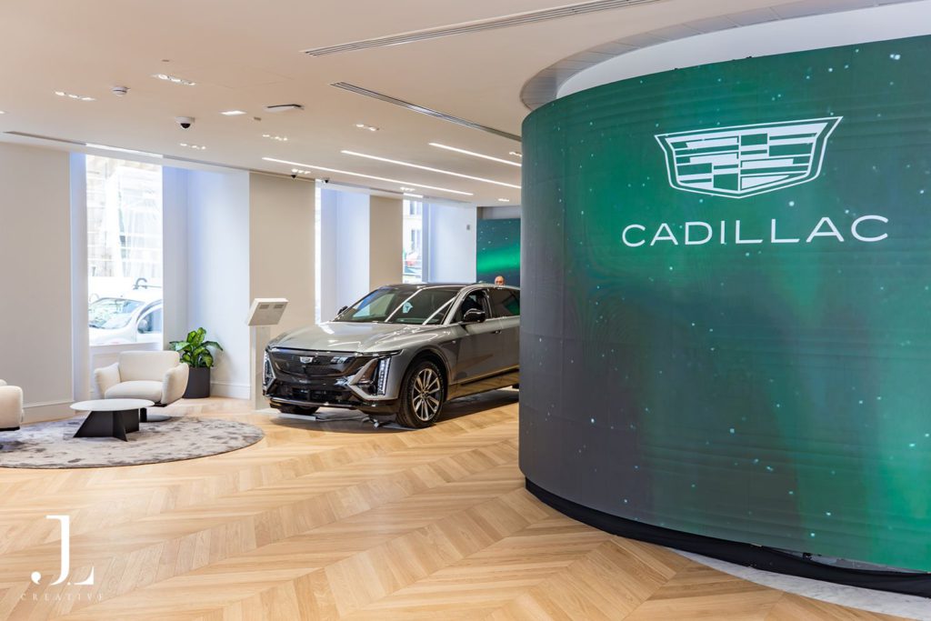 automotive showroom photography paris